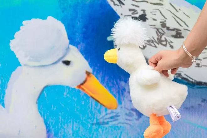 箱贴缘何成了“社交货币”瓦力棋牌江南观察 小小冰(图2)