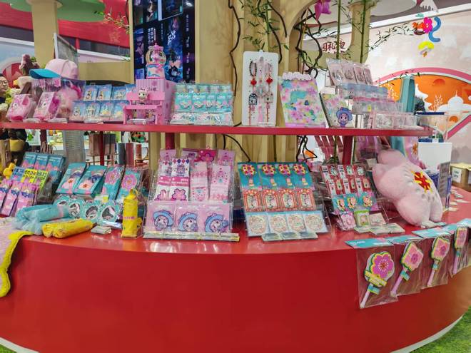 开展 “科技赋能 创意领航”点亮未来新图景瓦力娱乐棋牌2025年服贸会文旅服务专题(图4) 开展 “科技赋能 创意领航”点亮未来新图景瓦力娱乐棋牌2025年服贸会文旅服务专题(图4)